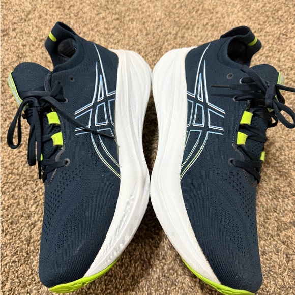 ASICS GEL-NIMBUS 26 Navy and Lime Running Shoes - Picture 4 of 8